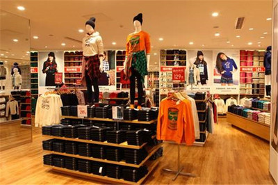 品牌服裝加盟什么好