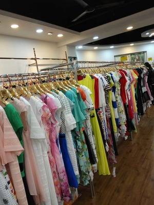 零成本加盟，輕松開啟服裝批發(fā)事業(yè)